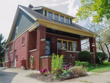 21741 Edna Street, Dearborn, Mi 48124