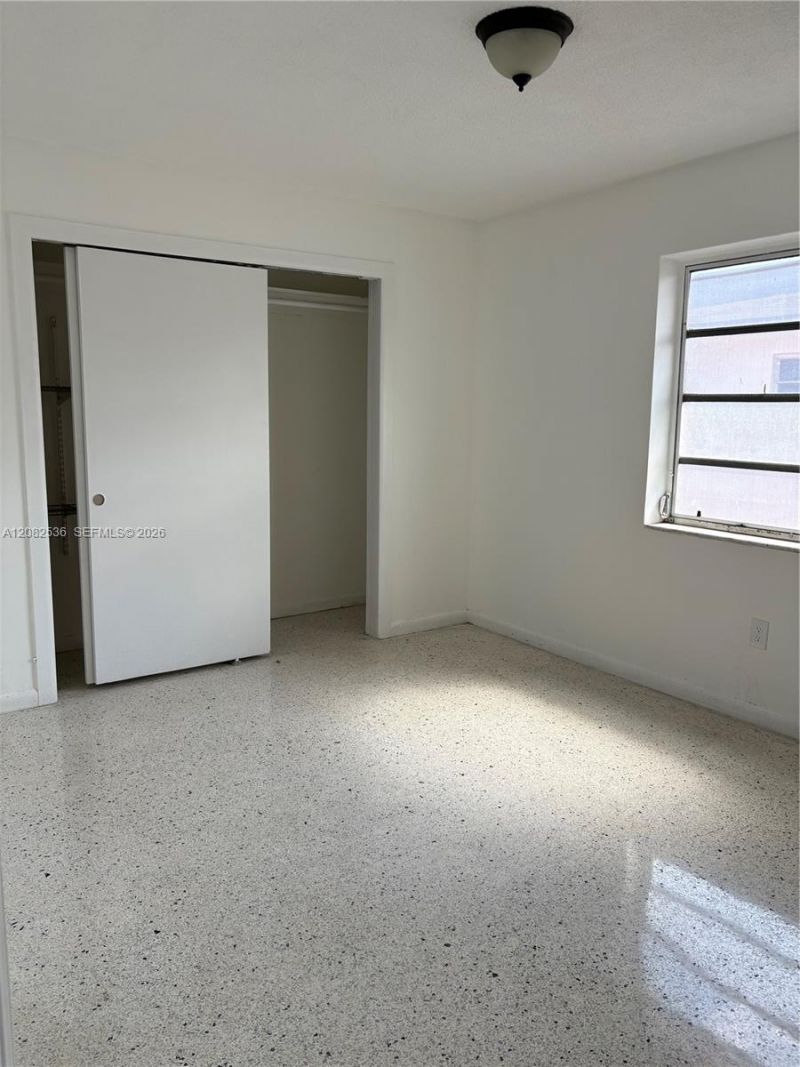 1125 SE 9th Ave , Unit 4, Hialeah, FL 33010 Photo