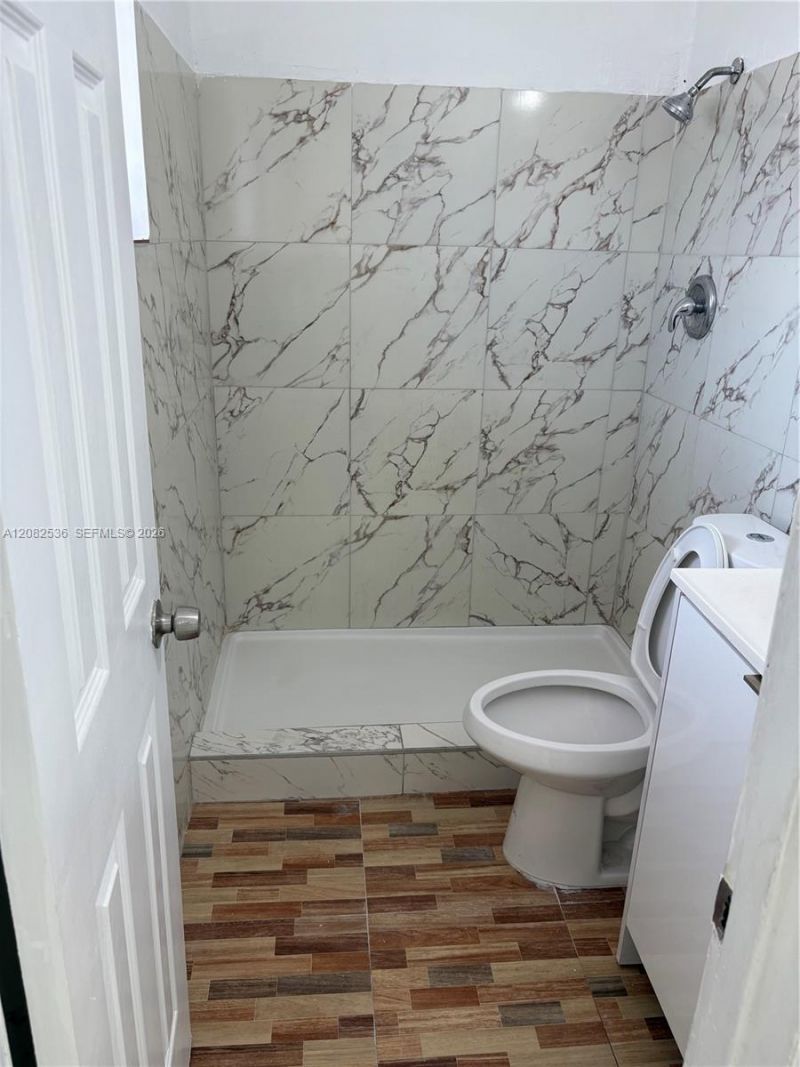 1125 SE 9th Ave , Unit 4, Hialeah, FL 33010 Photo