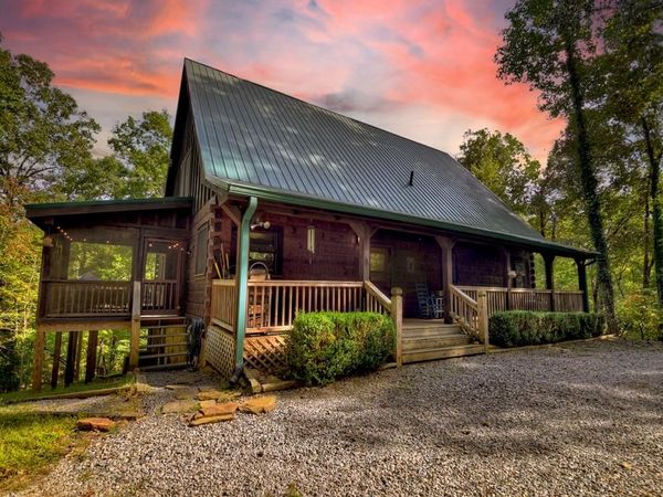 210 Indian Lake Road, Mineral Bluff, GA 30559