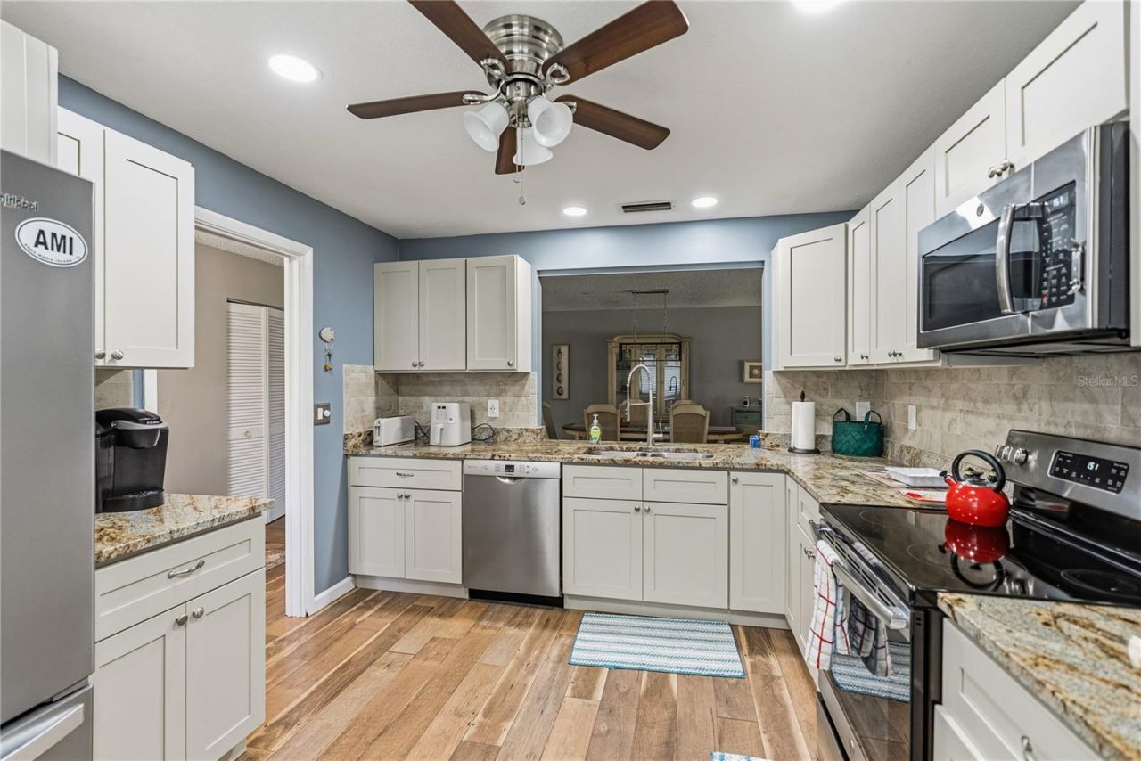 3500 El Conquistador Parkway , Unit 124, Bradenton, FL 34210 Photo