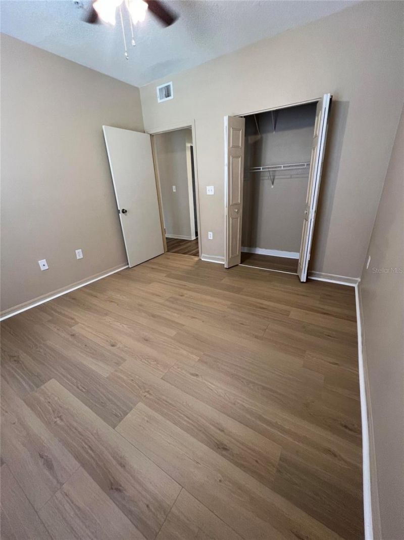 5512 Metrowest Boulevard, Unit 12-201, Orlando, FL 32811 Photo