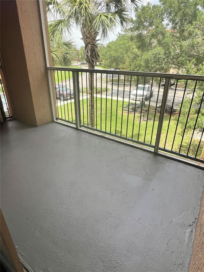 5512 Metrowest Boulevard, Unit 12-201, Orlando, FL 32811 Photo