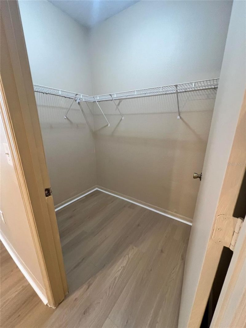 5512 Metrowest Boulevard, Unit 12-201, Orlando, FL 32811 Photo