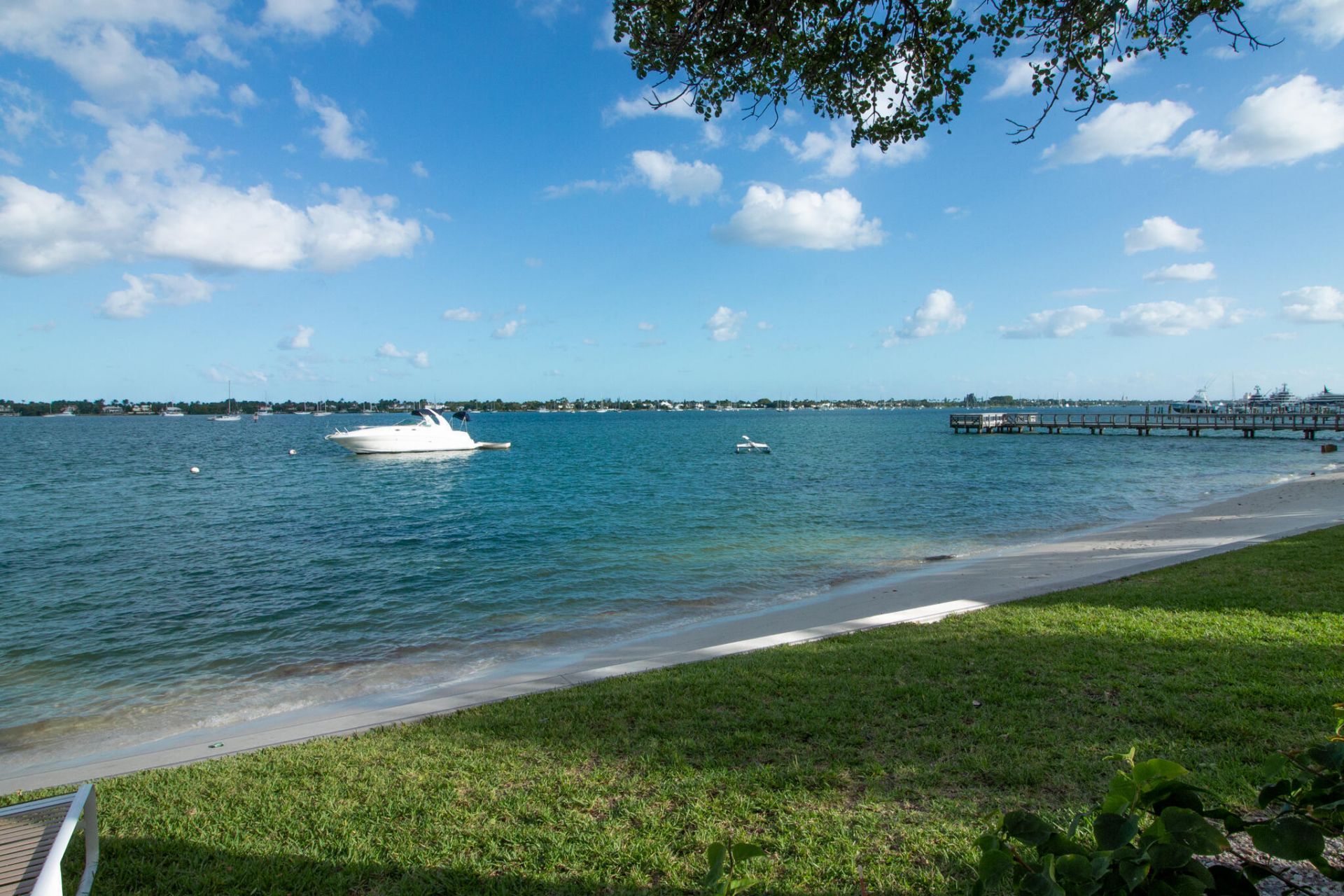 5600 N Flagler Drive, West Palm Beach, FL 33407 Photo
