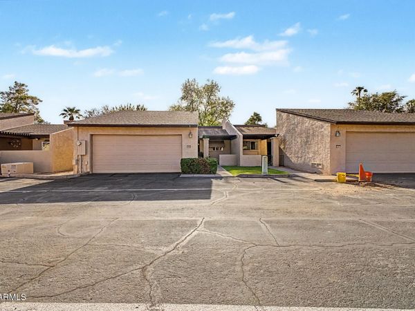 2256 W LINDNER Avenue, Unit 28, Mesa, AZ 85202