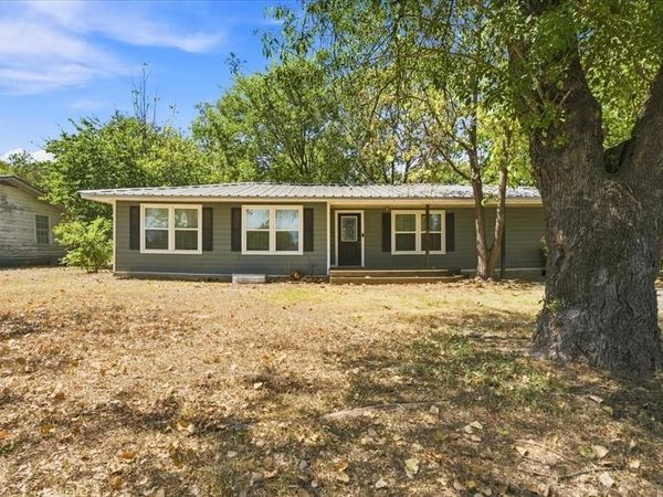 544 N Dison Drive , Robinson, TX 76706