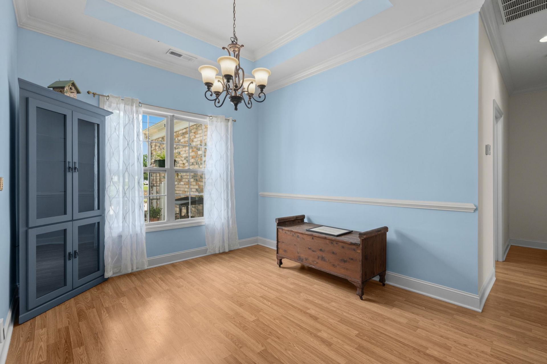 305 Brace Dr. Photo 12