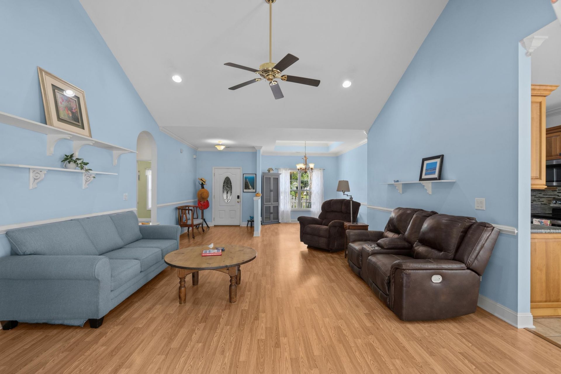 305 Brace Dr. Photo 17