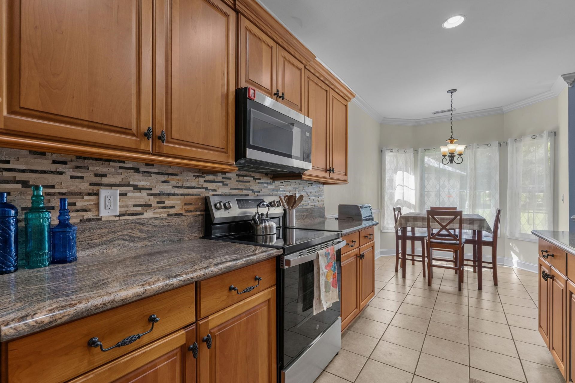 305 Brace Dr. Photo 18