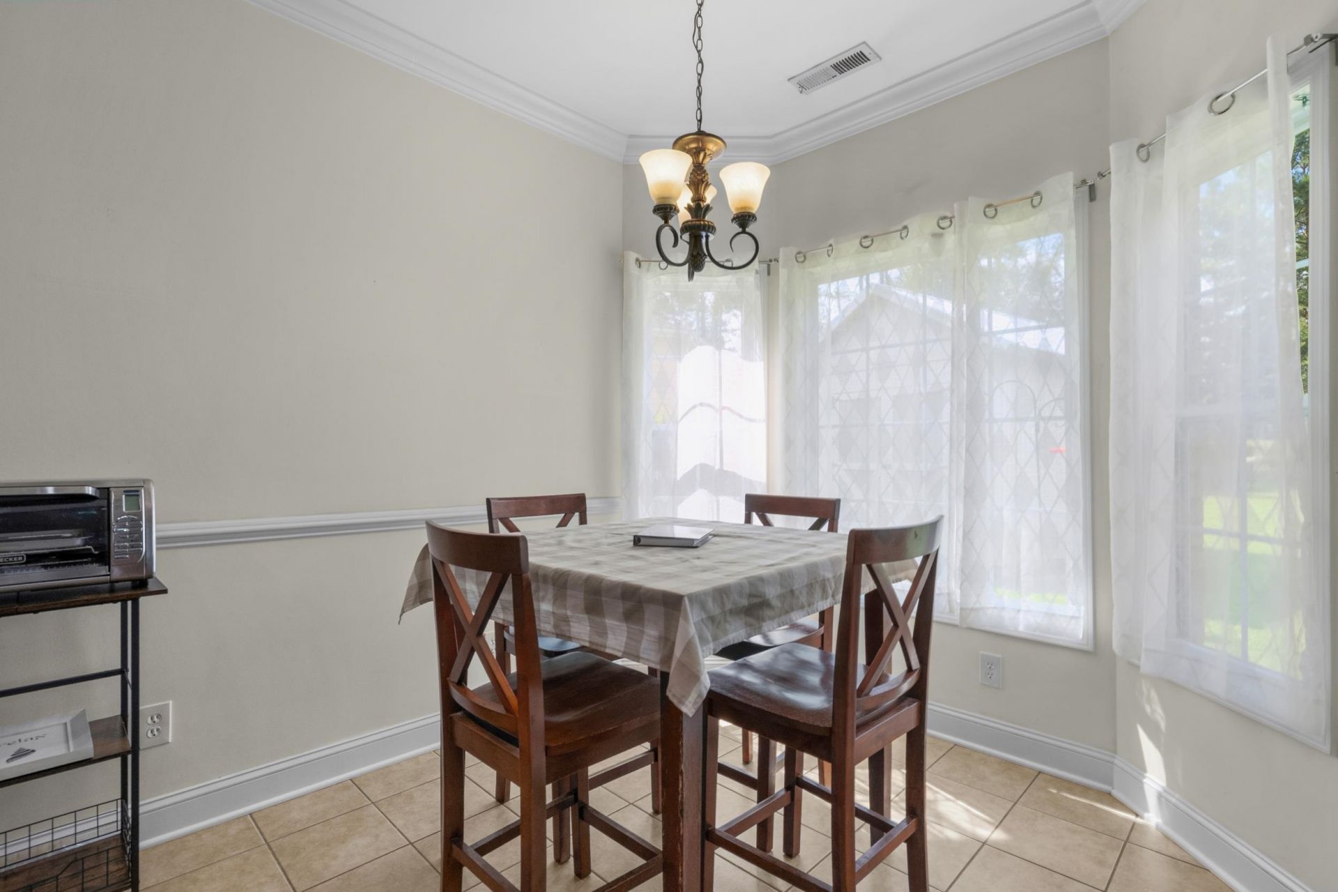 305 Brace Dr. Photo 23