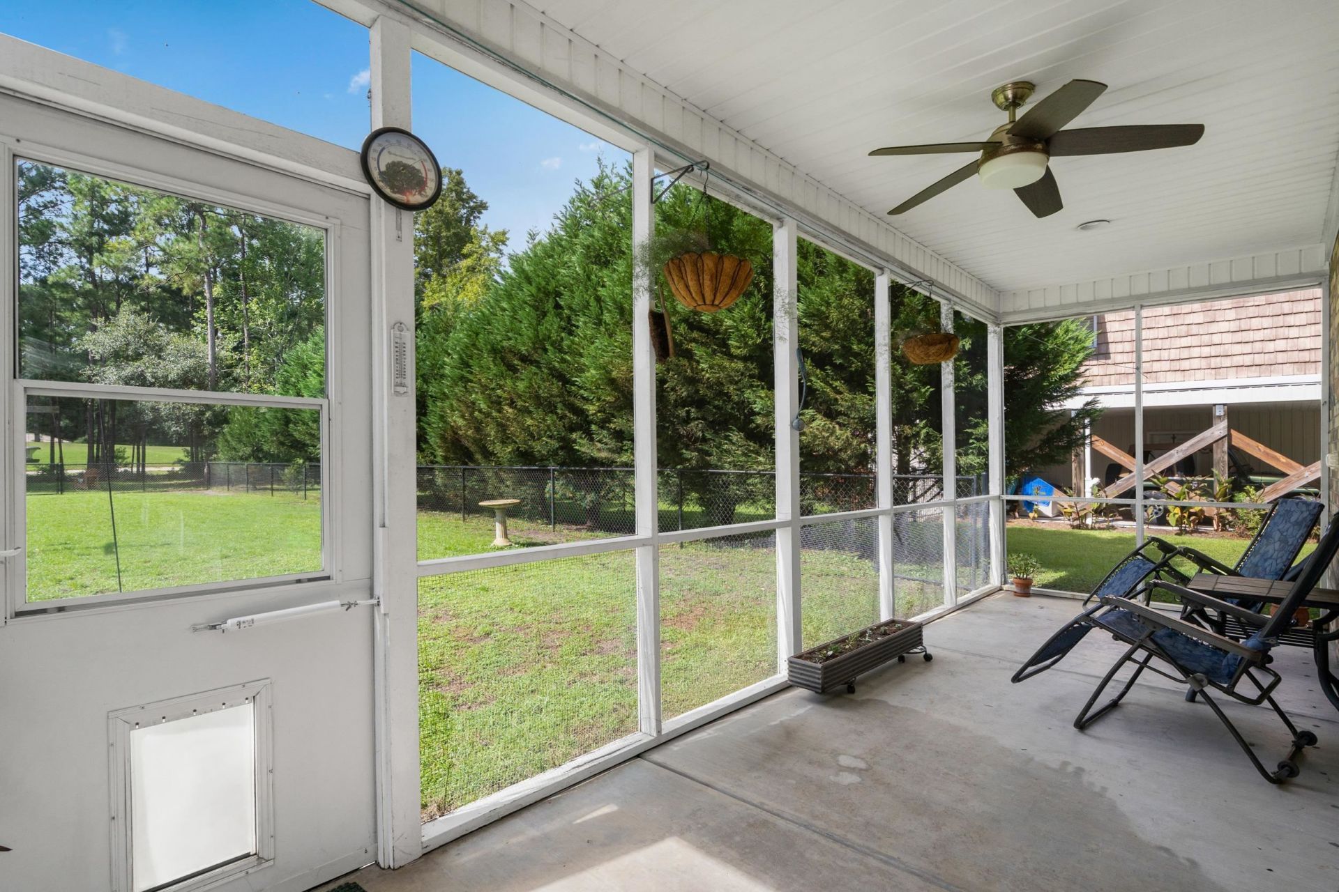 305 Brace Dr. Photo 33