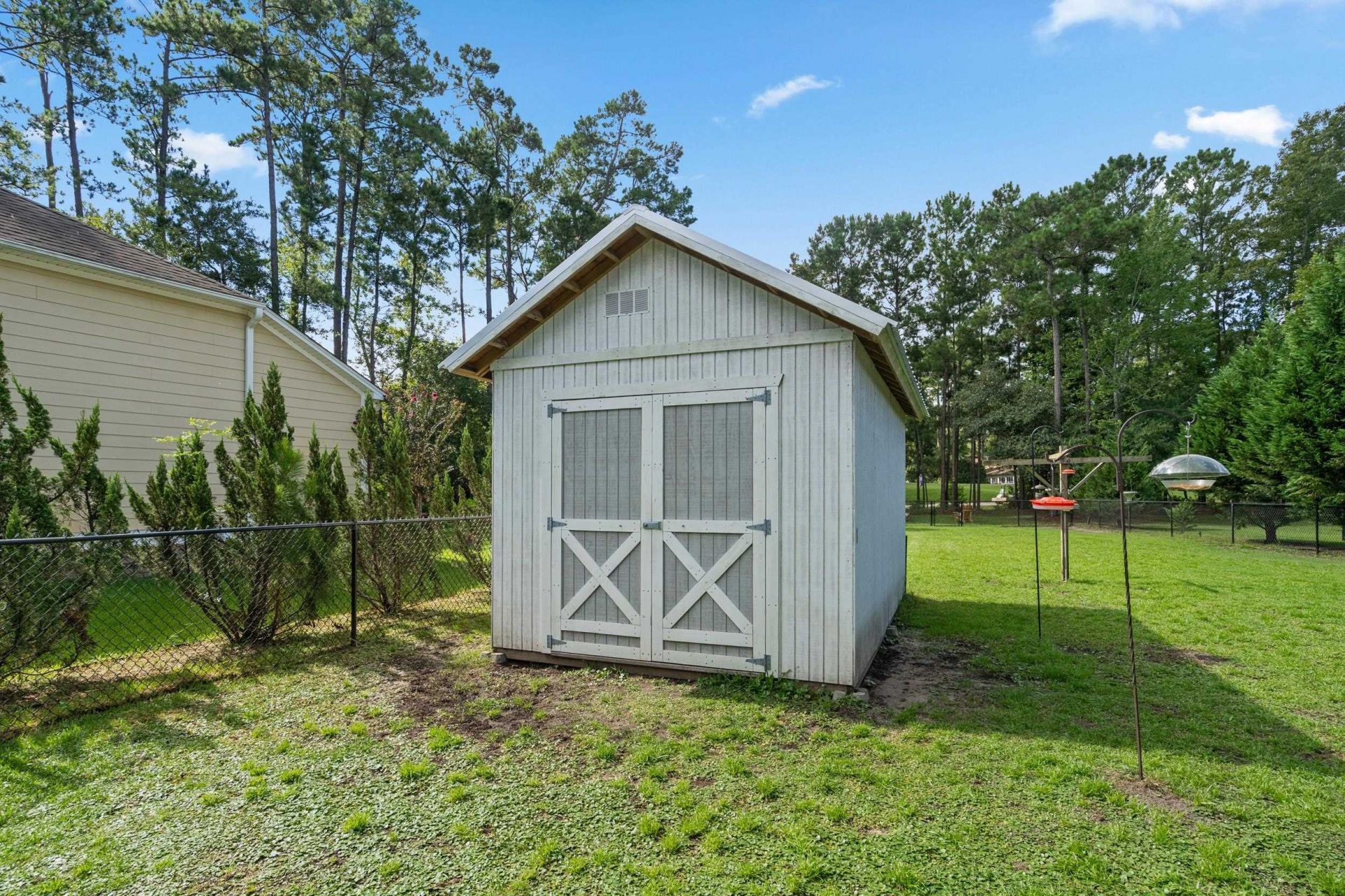 305 Brace Dr. Photo 43