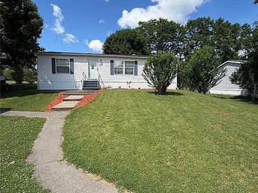 1779 Ross Road, Lyons, NY 14489