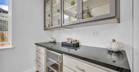 7565 Halifax Drive, Reno, NV 89506 Photo