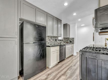 7565 Halifax Drive, Reno, NV 89506 Photo