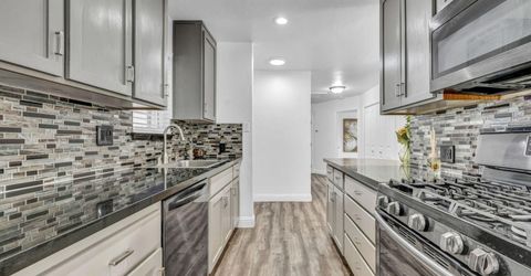 7565 Halifax Drive, Reno, NV 89506 Photo