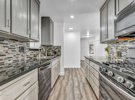 7565 Halifax Drive, Reno, NV 89506 Photo