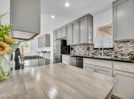7565 Halifax Drive, Reno, NV 89506 Photo