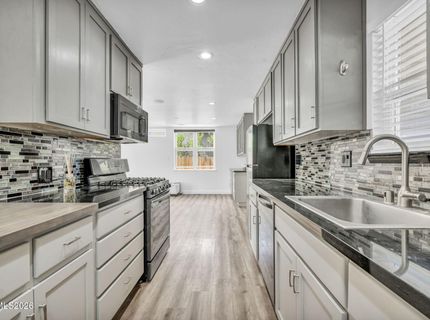 7565 Halifax Drive, Reno, NV 89506 Photo