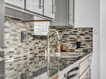 7565 Halifax Drive, Reno, NV 89506 Photo