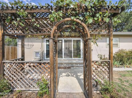 7565 Halifax Drive, Reno, NV 89506 Photo