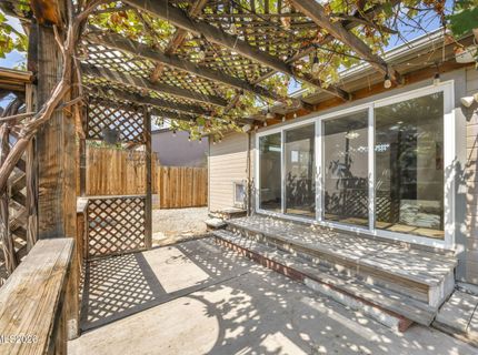 7565 Halifax Drive, Reno, NV 89506 Photo