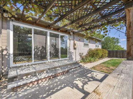 7565 Halifax Drive, Reno, NV 89506 Photo