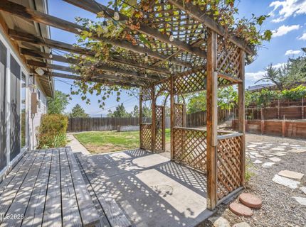 7565 Halifax Drive, Reno, NV 89506 Photo