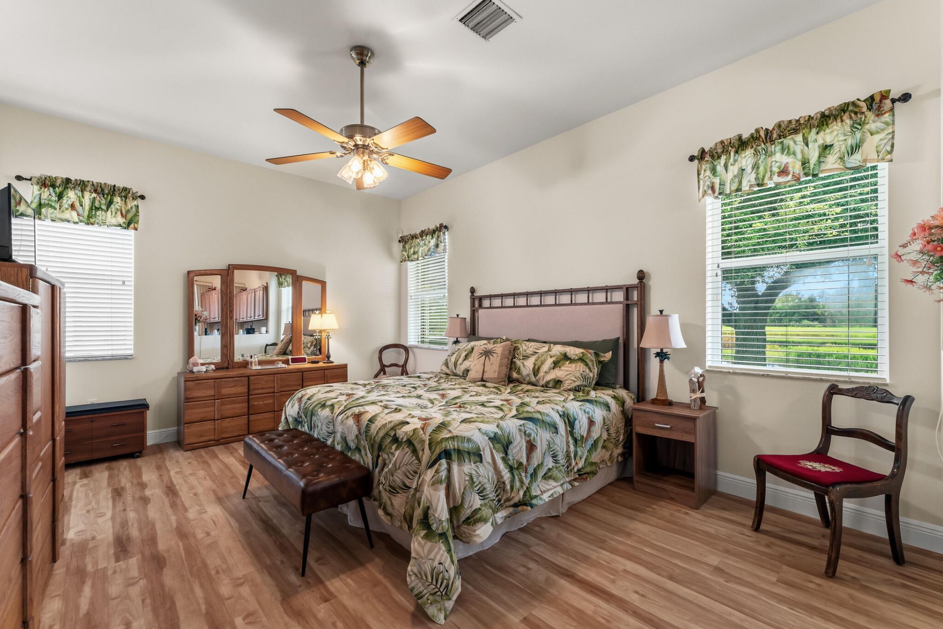 531 SW Lake Manatee Way, Port Saint Lucie, FL 34986 Photo