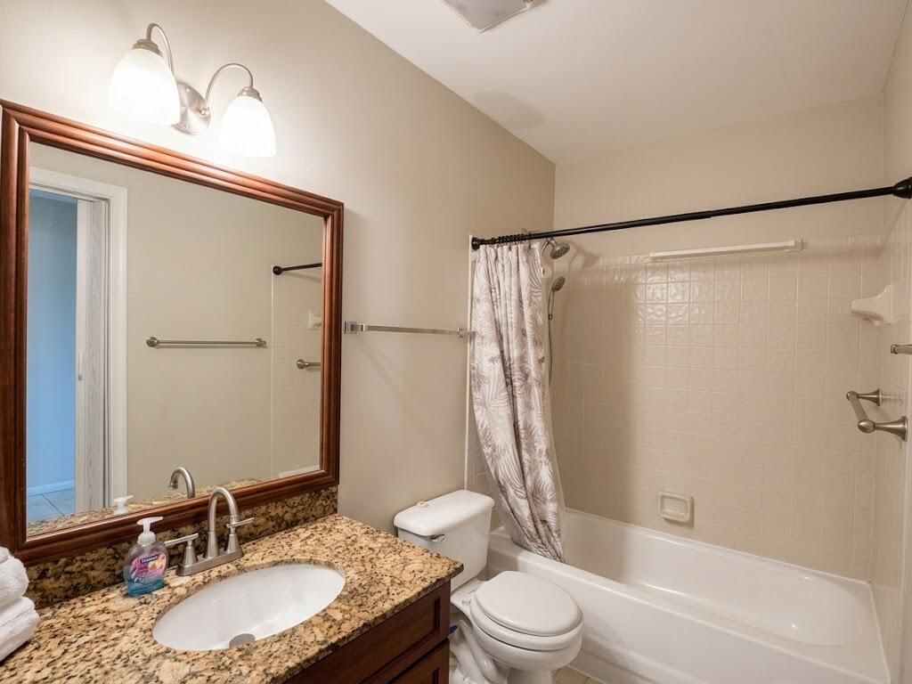 535 Banks Road, Unit 2-521, Margate, FL 33063 Photo