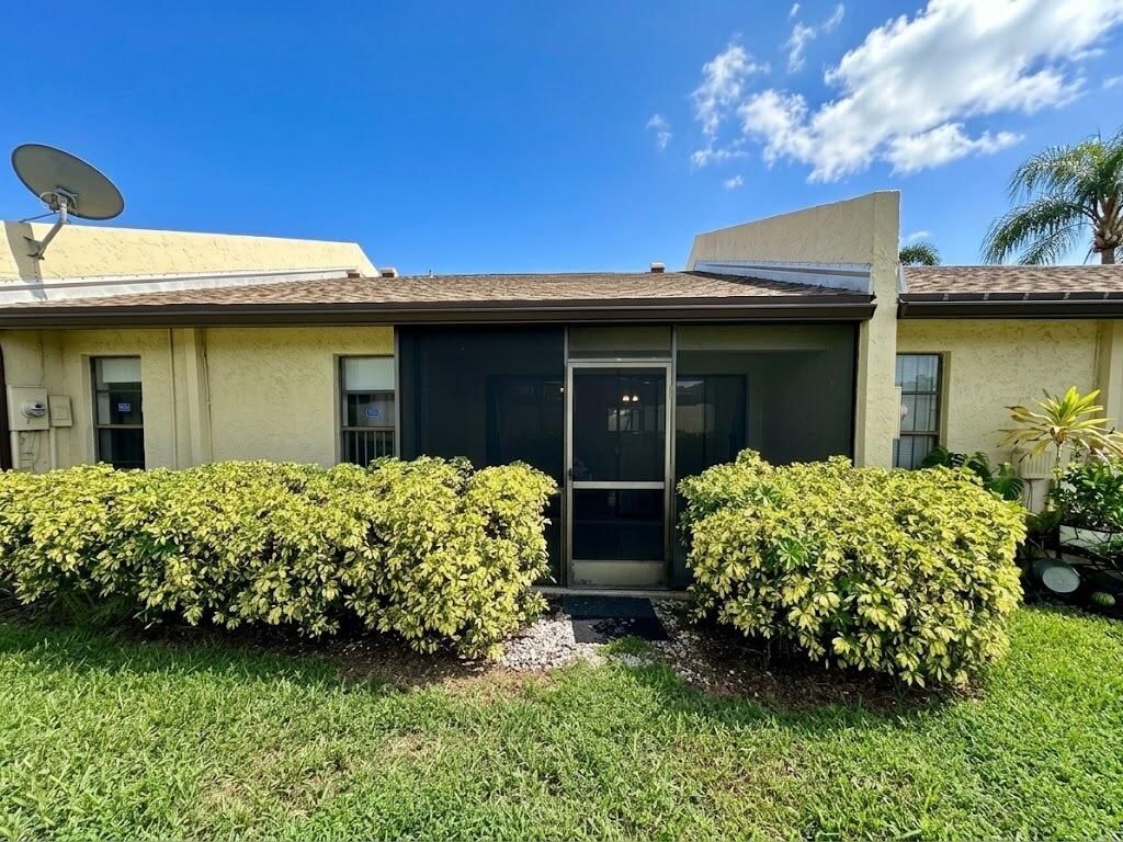 535 Banks Road, Unit 2-521, Margate, FL 33063 Photo