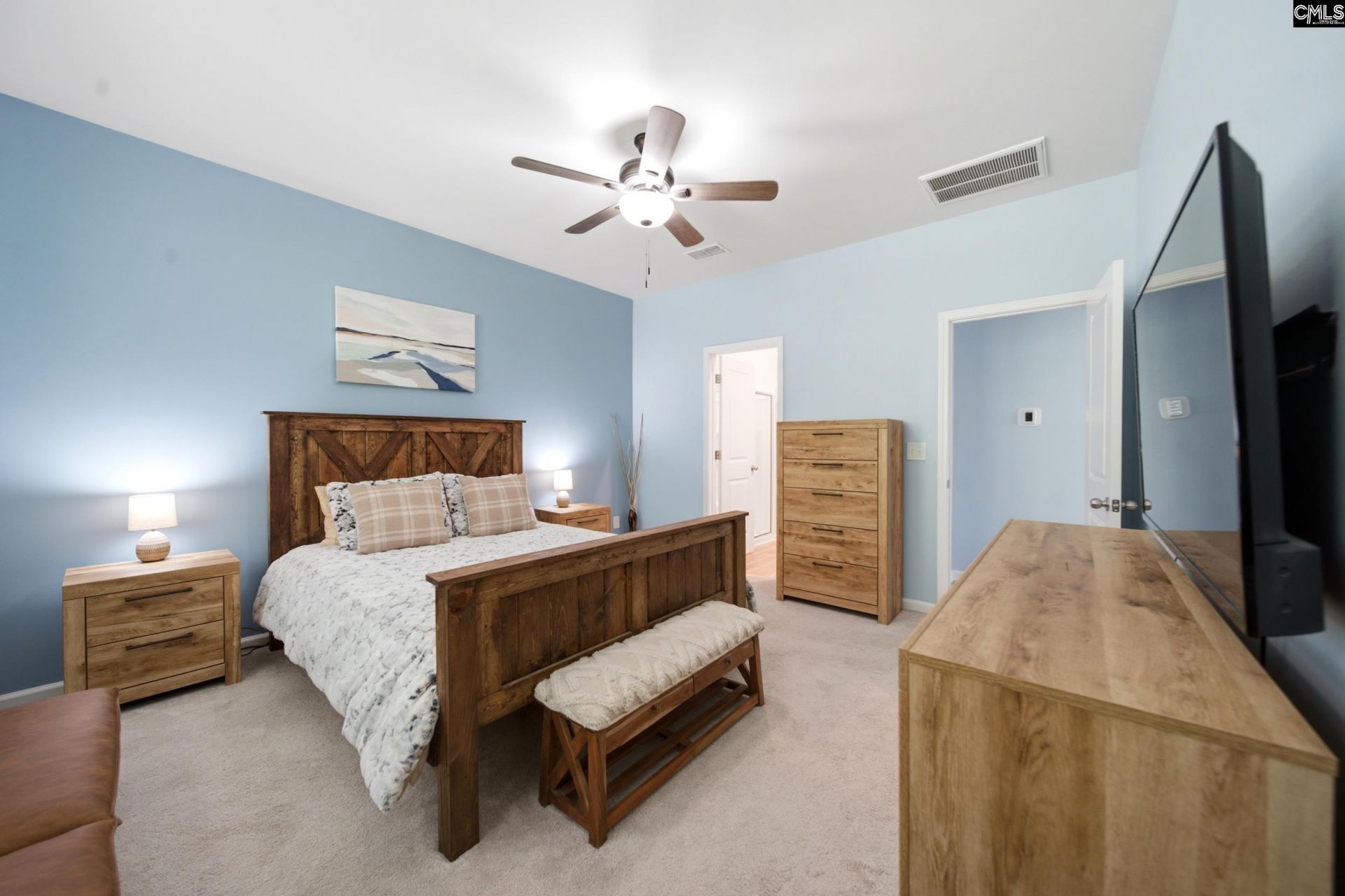 313 Fox Glen Drive Photo 12
