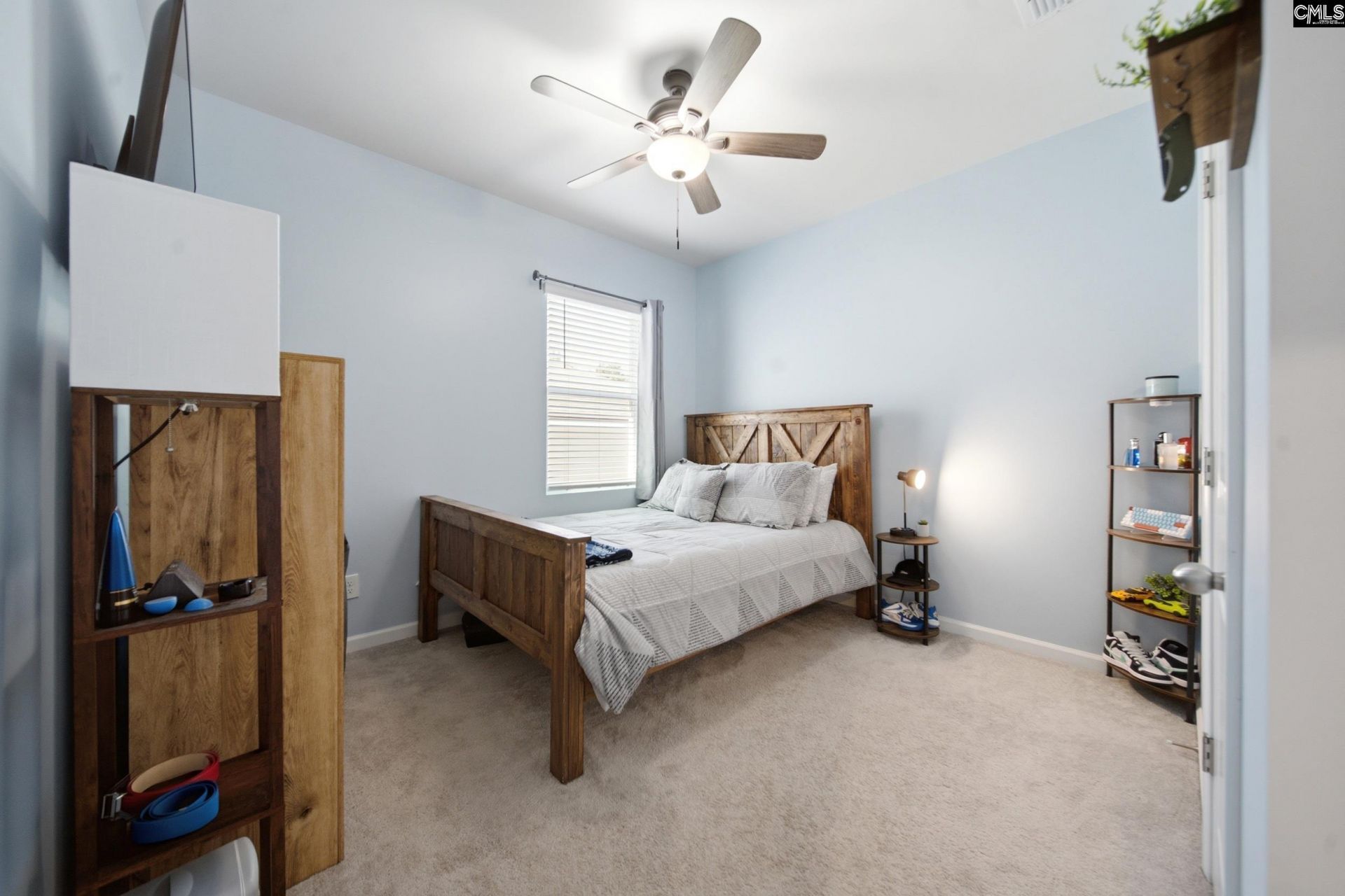 313 Fox Glen Drive Photo 17