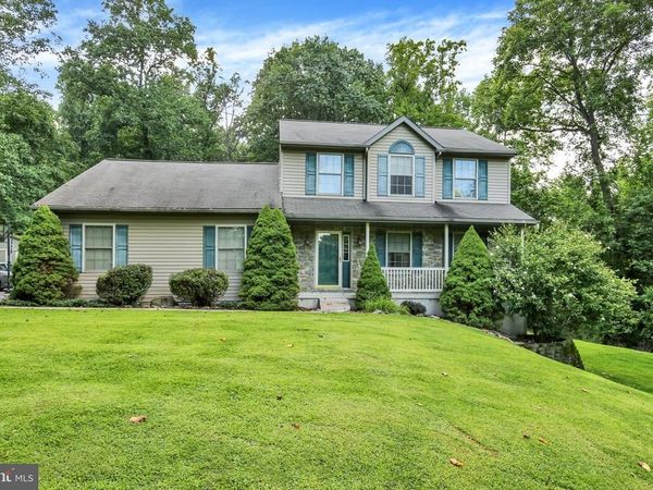 306 MOUNTAIN AVENUE, ROBESONIA, PA 19551