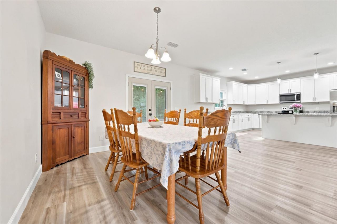 6064 SW County Road 18 , Fort White, FL 32038 Photo