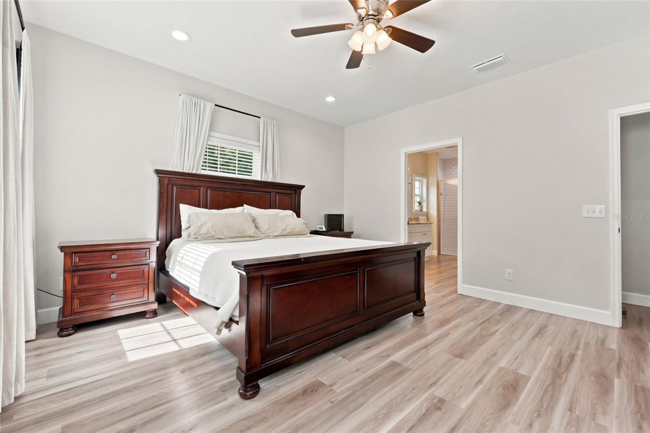 6064 SW County Road 18 , Fort White, FL 32038 Photo