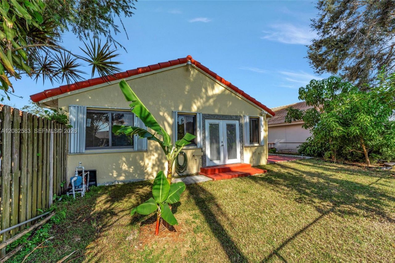 6320 Plymouth Ln , Davie, FL 33331 Photo