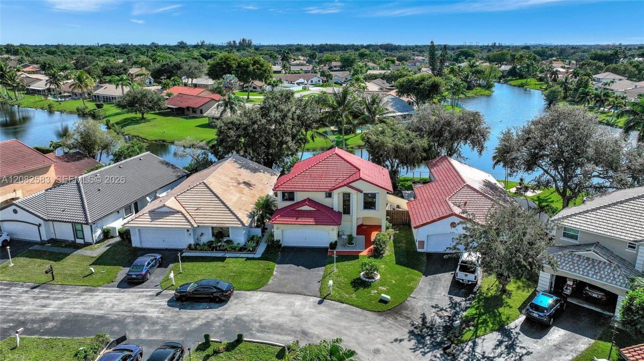 6320 Plymouth Ln , Davie, FL 33331 Photo
