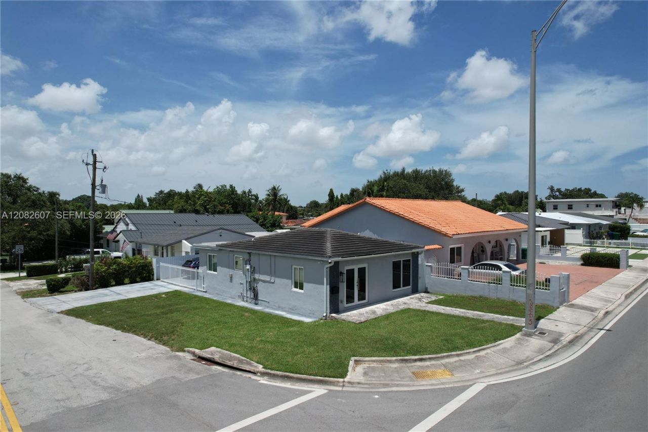 5941 Coral Way , Miami, FL 33155 Photo