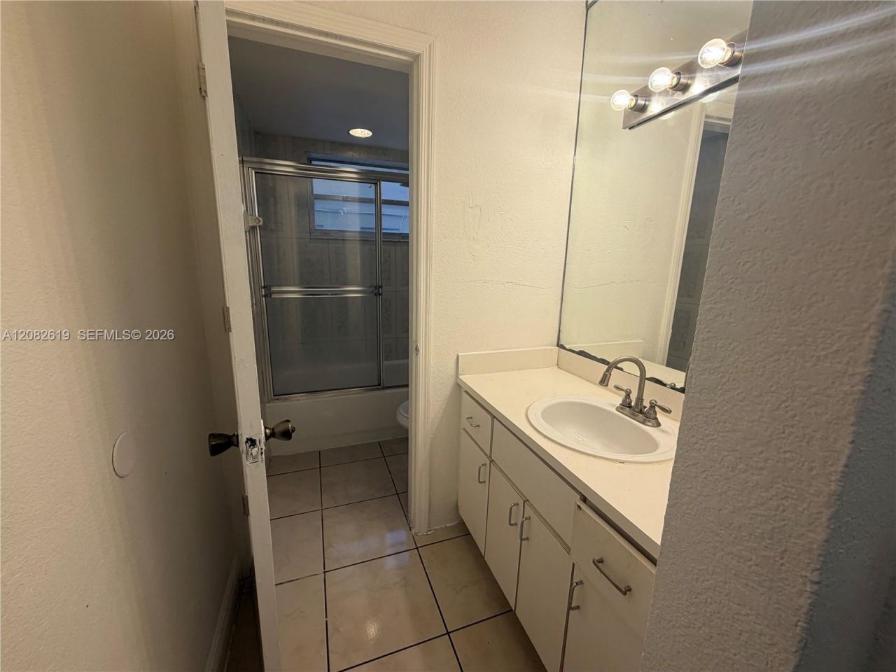 16118 NE 21st Ave , Unit 7, North Miami Beach, FL 33162 Photo