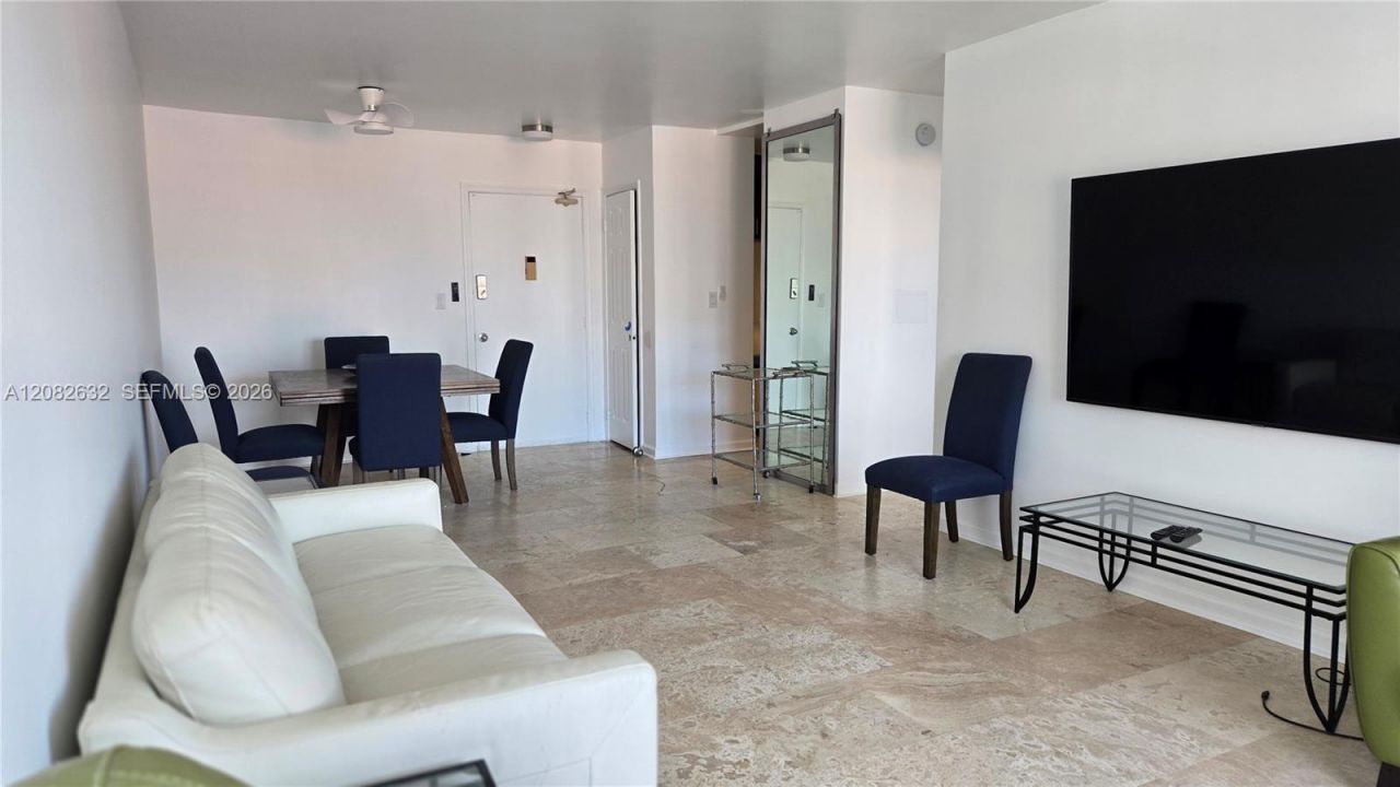 3000 Riomar St , Unit 701, Fort Lauderdale, FL 33304 Photo