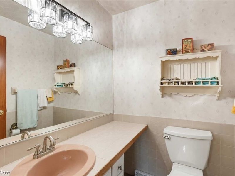 7001 Grafton Road, Valley City, OH 44280 Photo 12