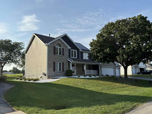4188 Westlake Village Drive, WINNEBAGO, IL 61088