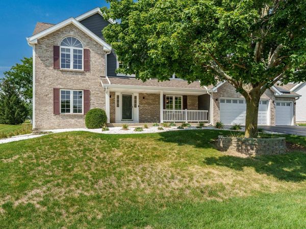 4188 Westlake Village Drive, WINNEBAGO, IL 61088
