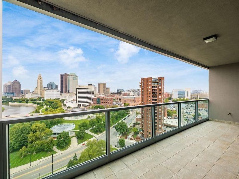 1 Miranova Place, Unit 1620, Columbus, OH 43215 Photo 35