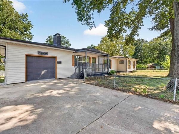 3649 S Park Avenue, Independence, MO 64052