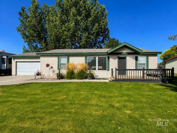 658 Crocus Ln, Paul, ID 83347