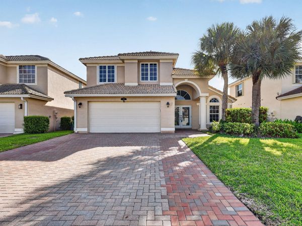 1021 SE WESTMINSTER Place, Stuart, FL 34997