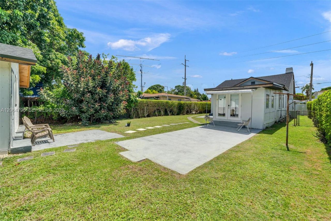2993 SW 16th Ter, Miami, FL 33145 Photo